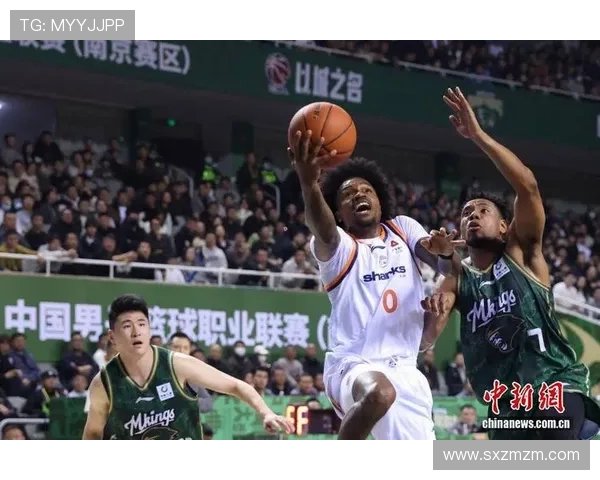 赛后分析:上海篮球队与南京篮球队实力对比及比赛亮点解析 赛后分析:上海篮球队与南京篮球队实力对比及比赛亮点解析